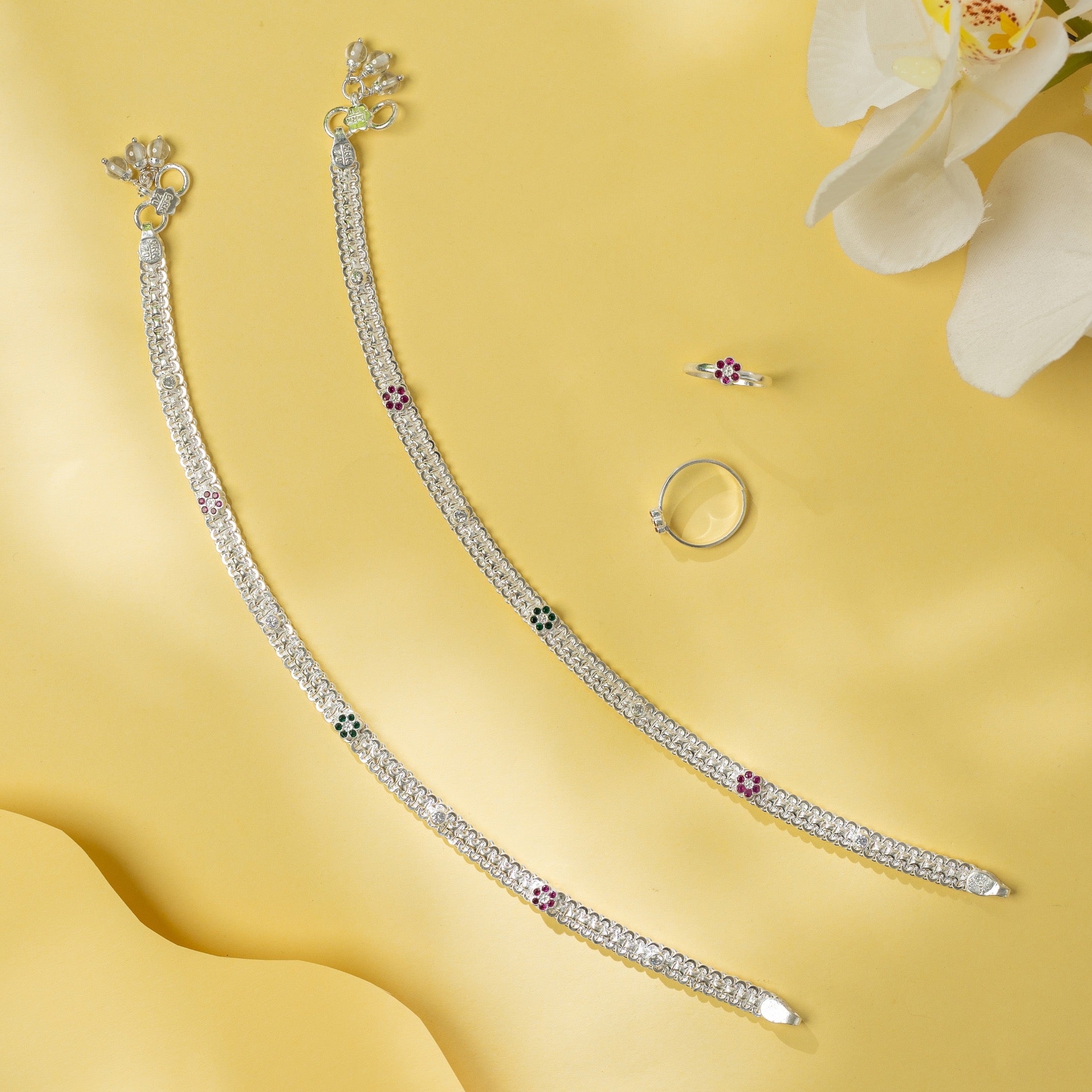 Bloom Payal & Toe Ring Set