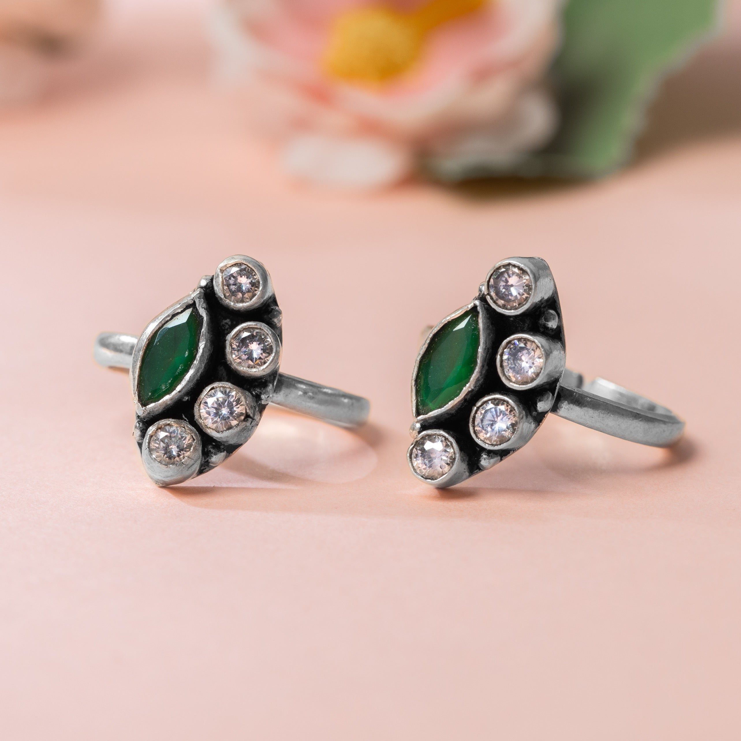 Chitrarekha Toe Ring