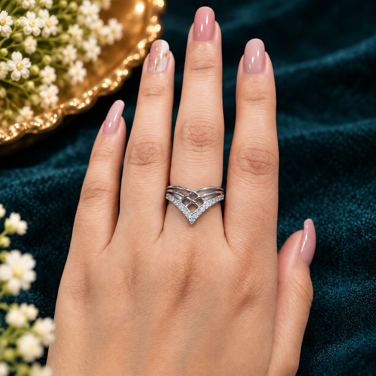 Criss Cross Sparkle Ring