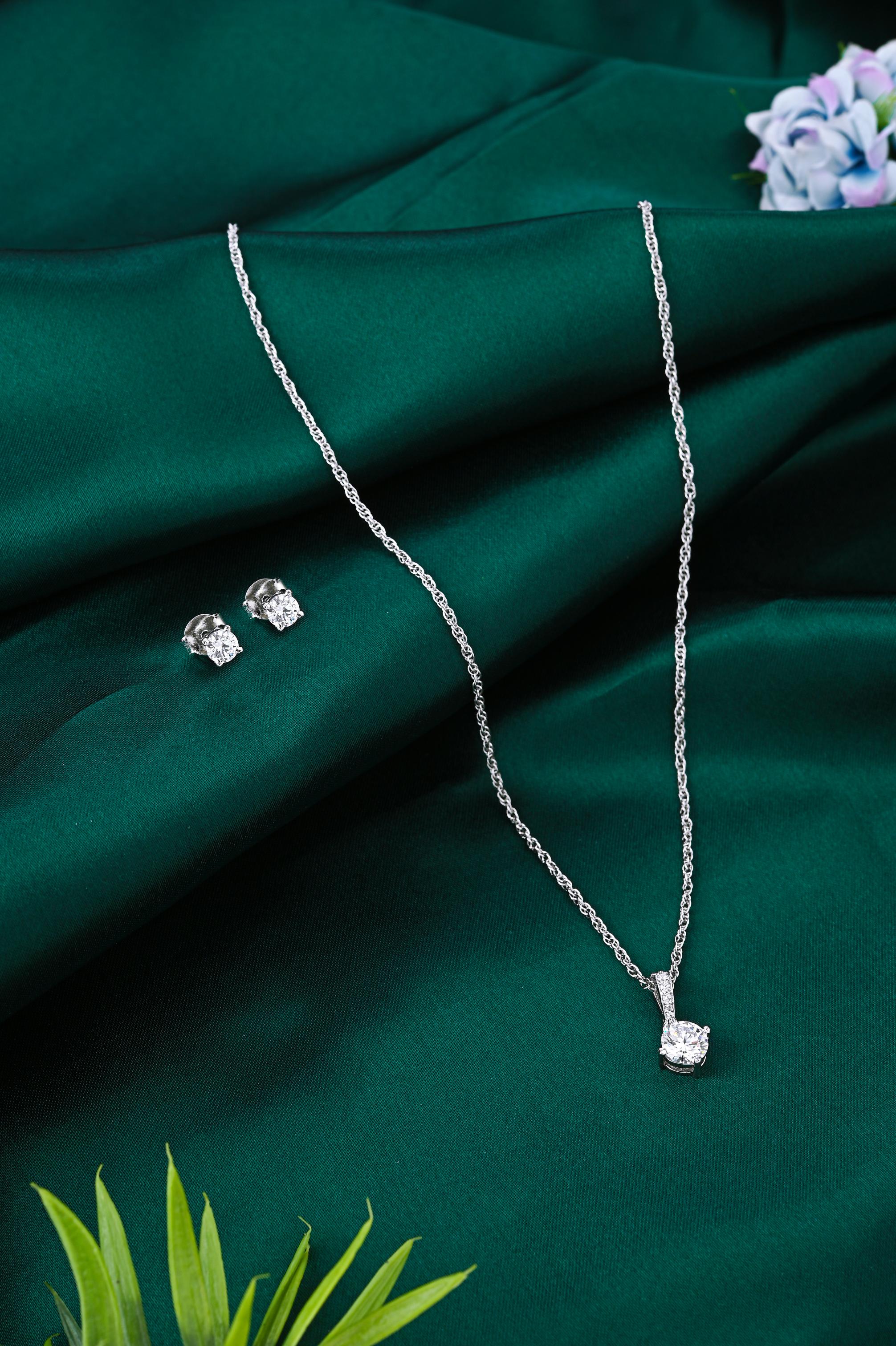 Gentle Aura Set
