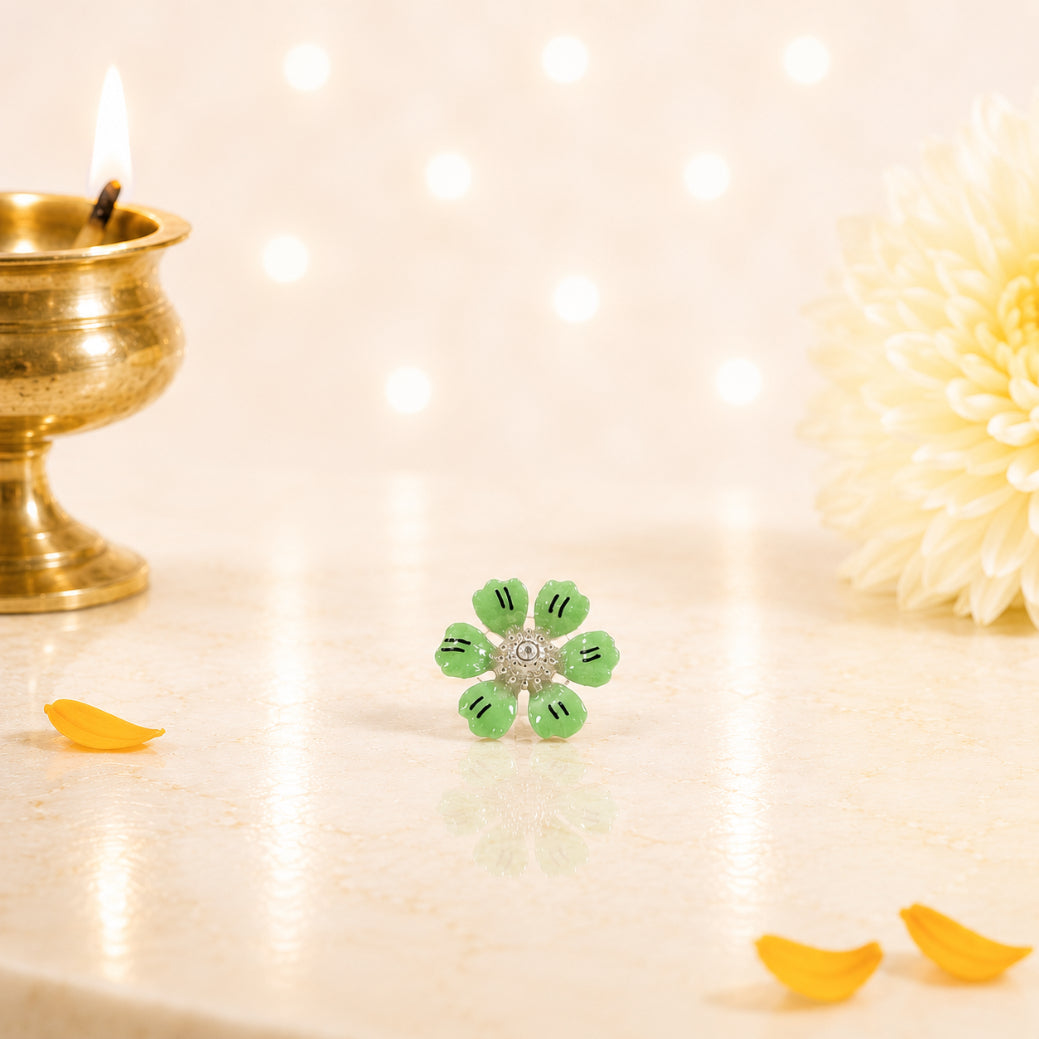 Green Daisy Flower