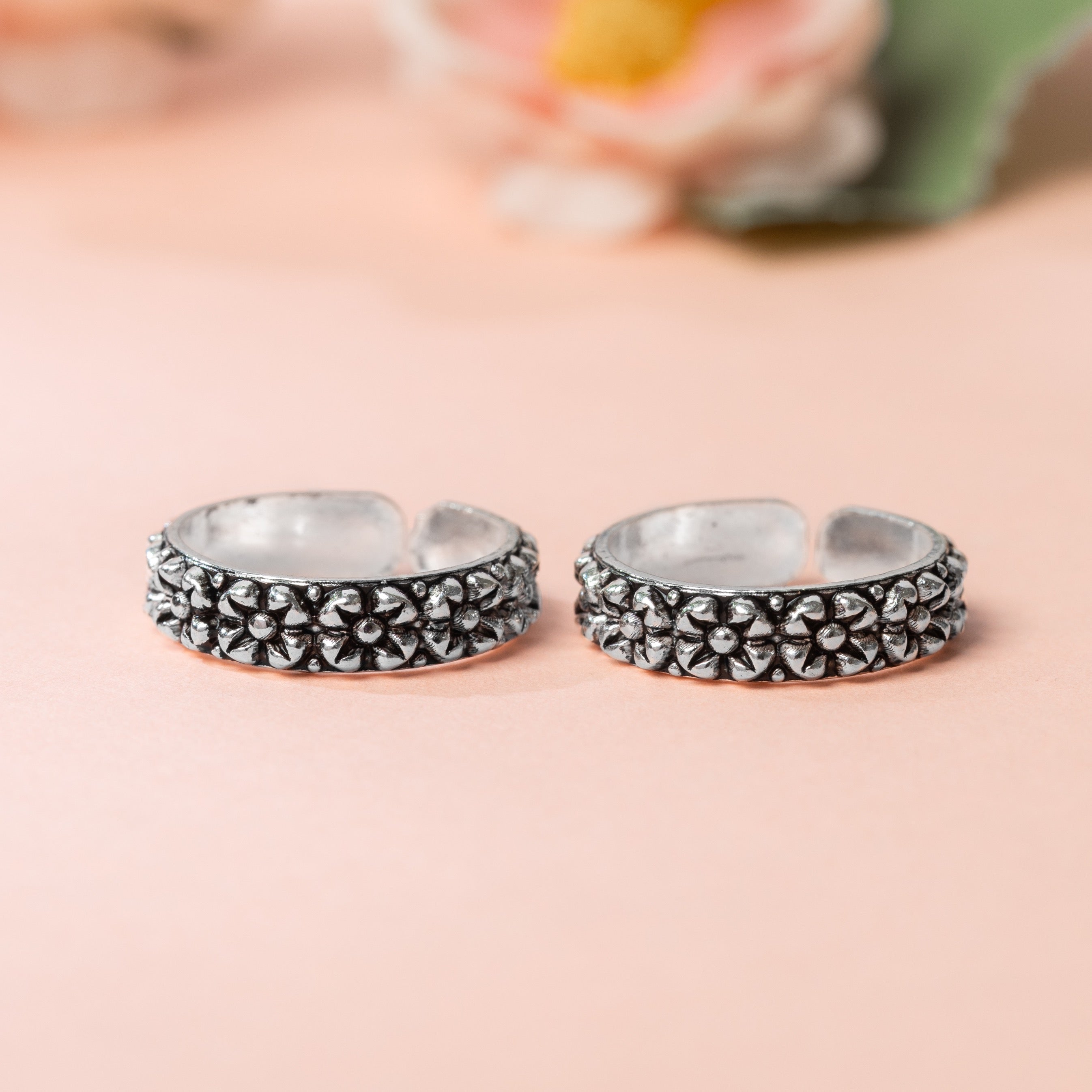 Komal Silver Toe Ring