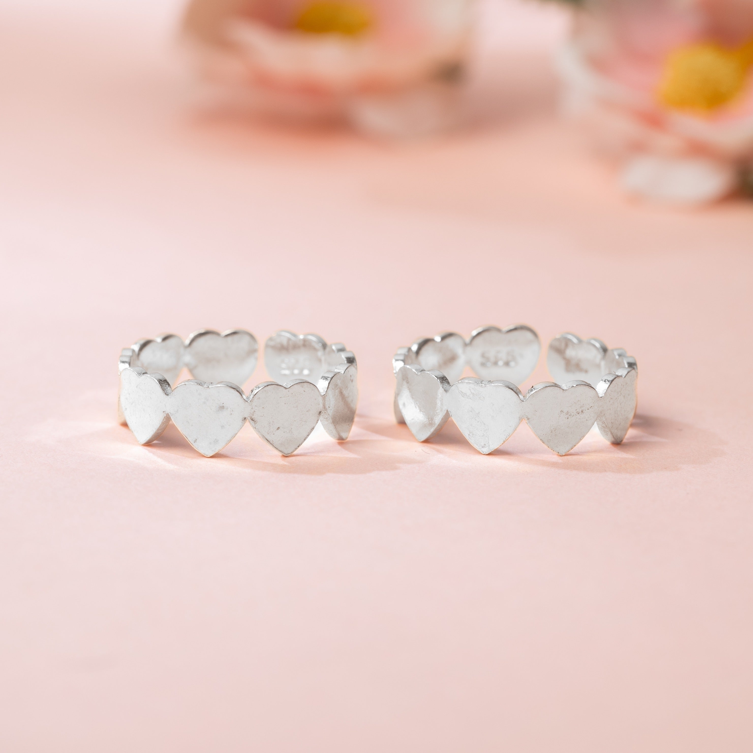 Love Loop Toe Ring