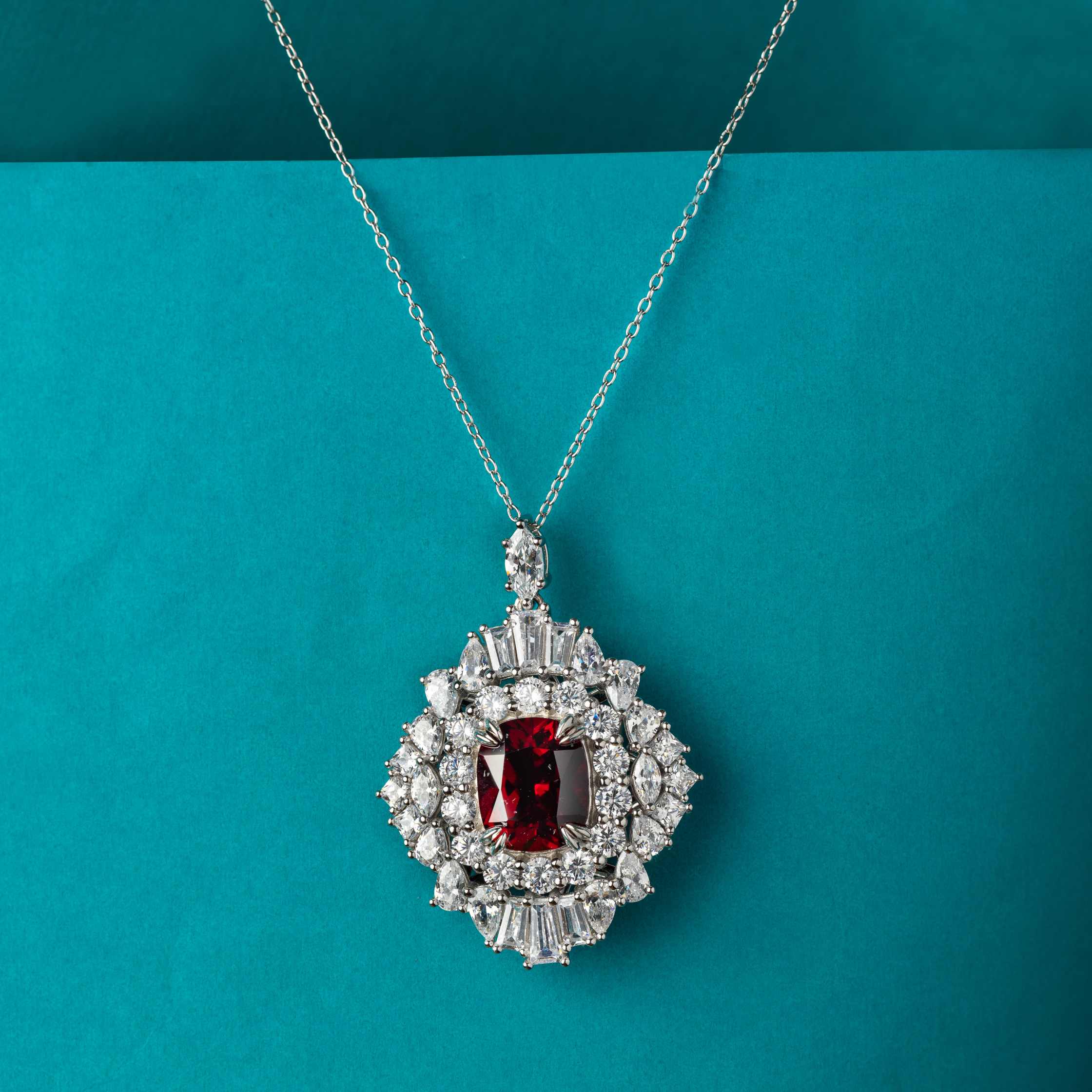 Red aura centerstone