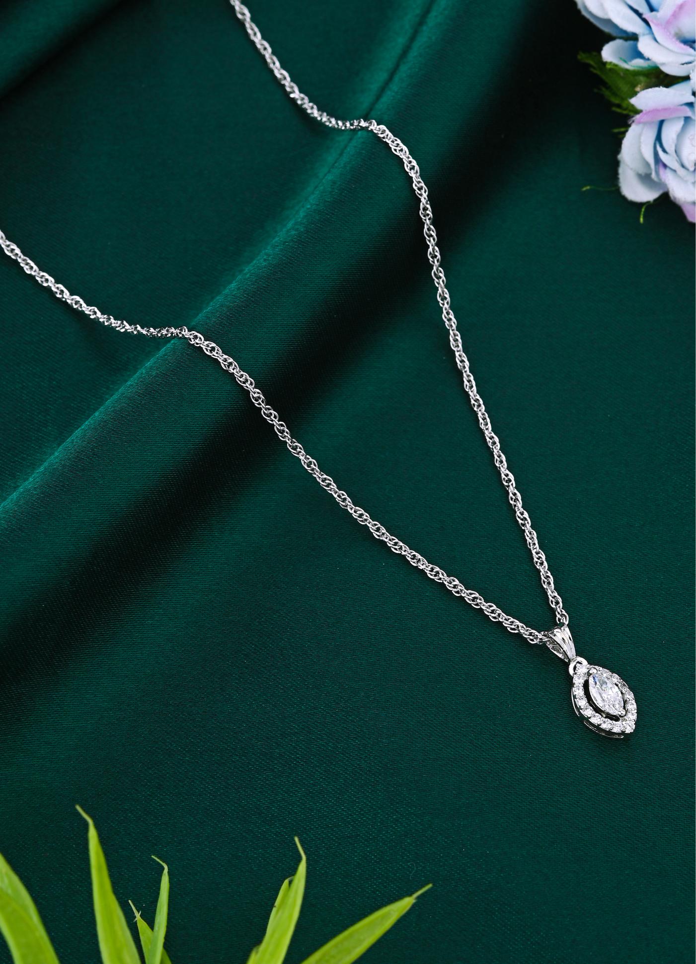 Spark Pendant Chain