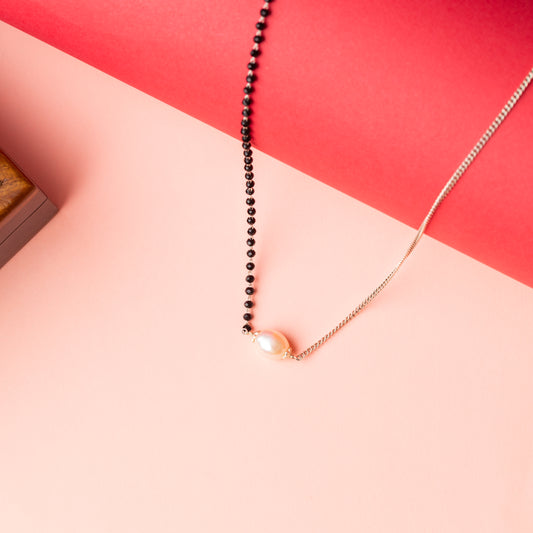 Pure elegance, perfectly placed Mangalsutra