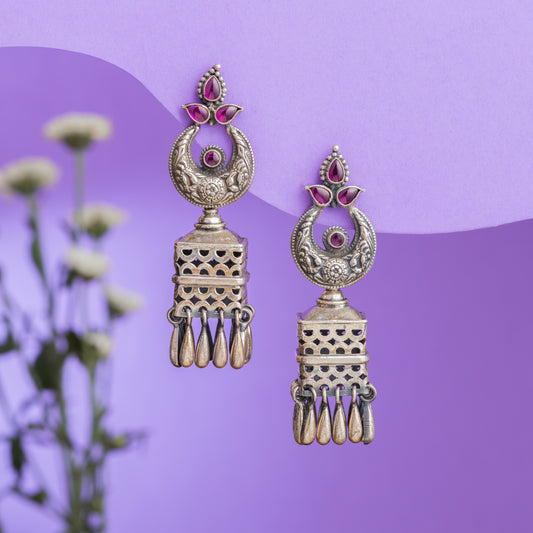 Elegance with a Twist Jhumka