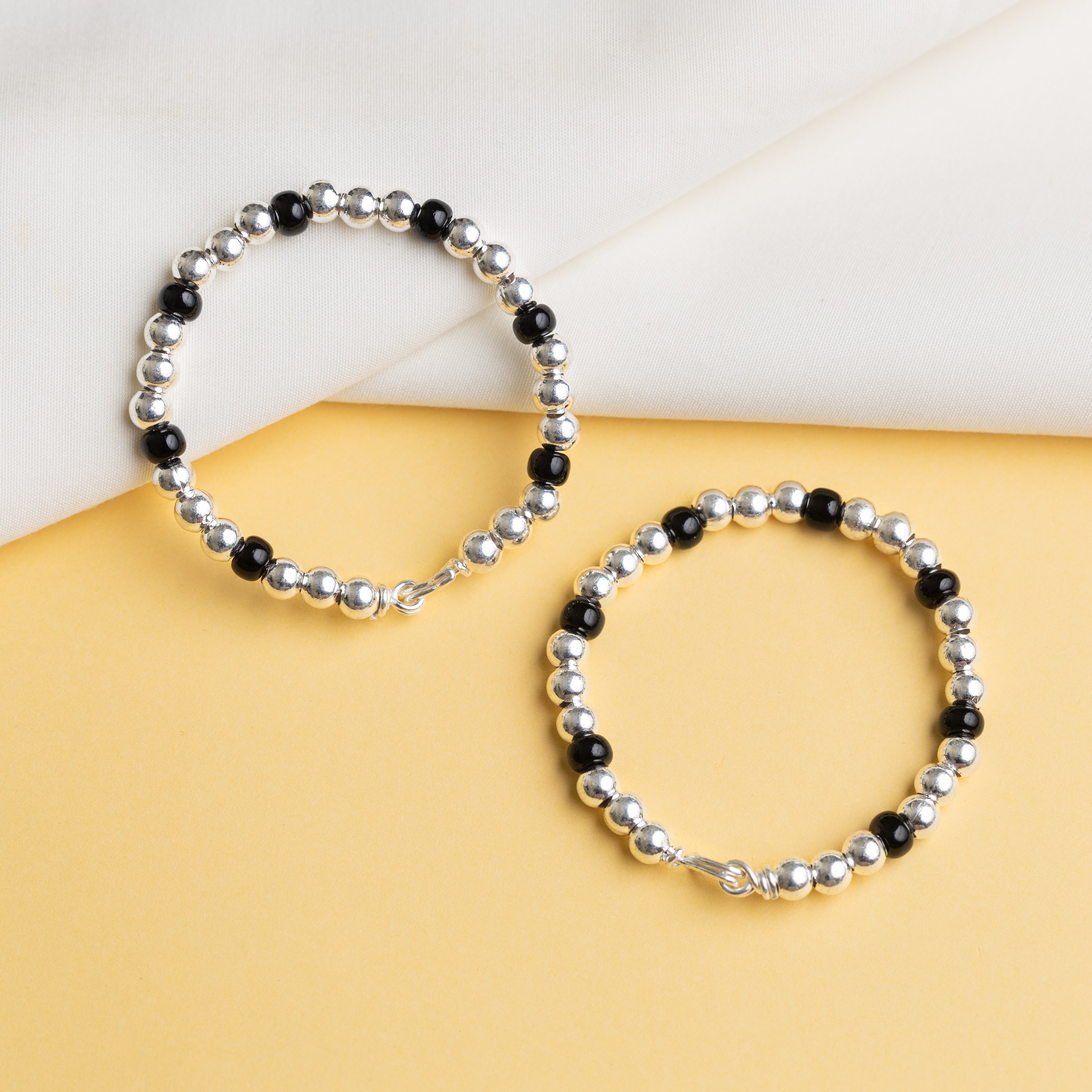Sundari Kadli / Bangles