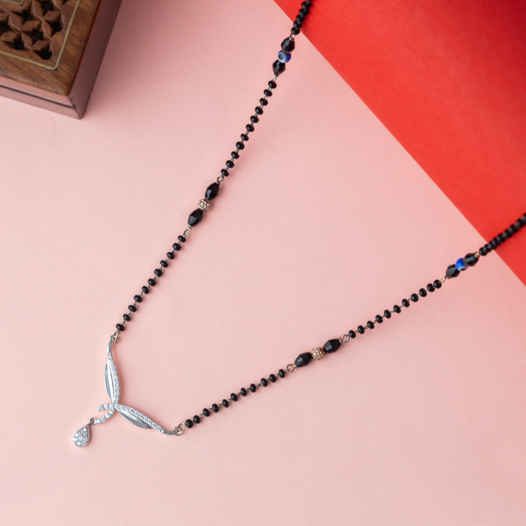 Stellar Bond Mangalsutra