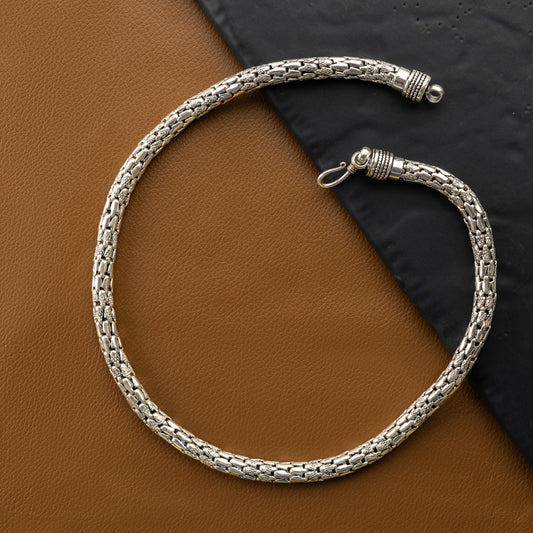 Low-Key Luxe Chain