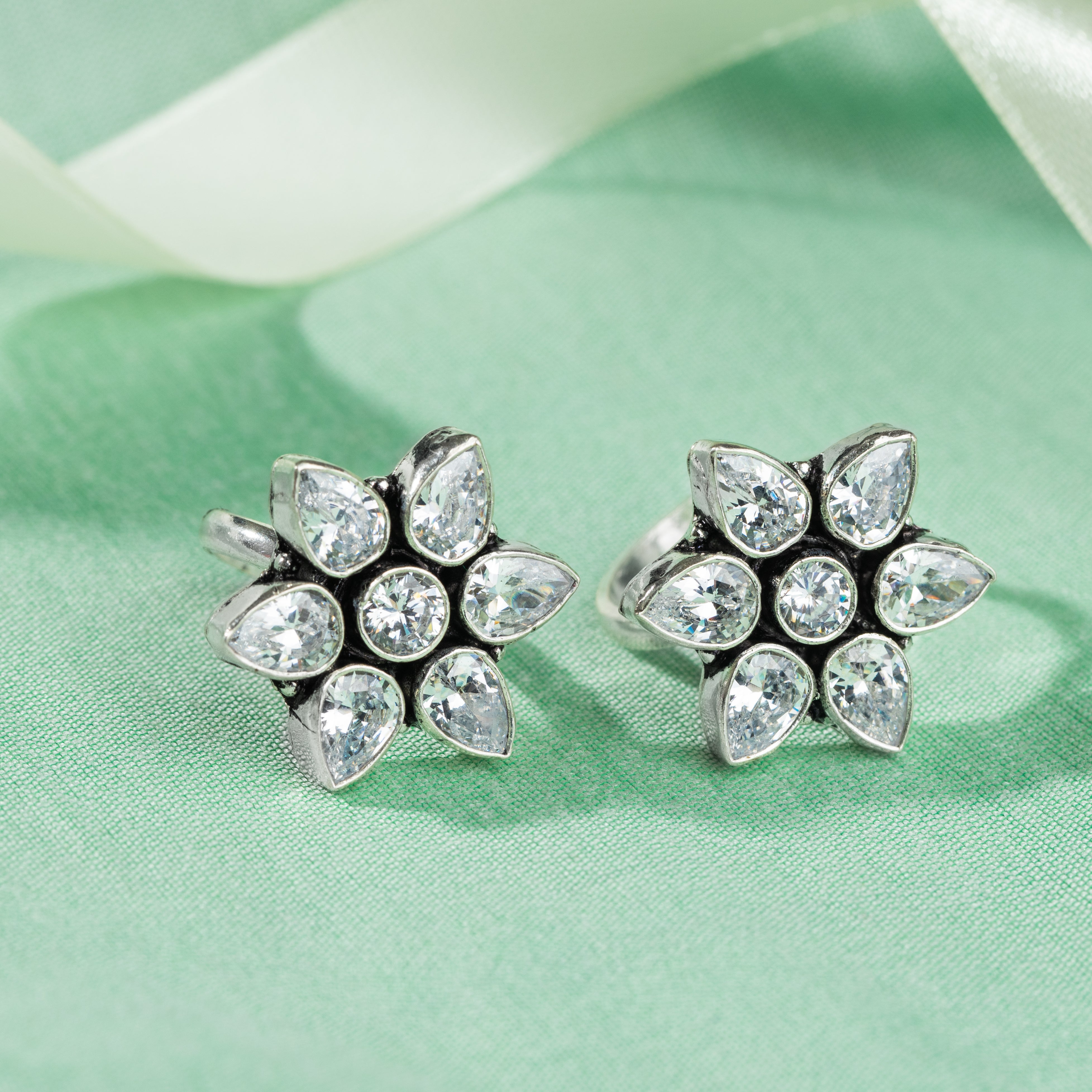 Sitara Toe Ring