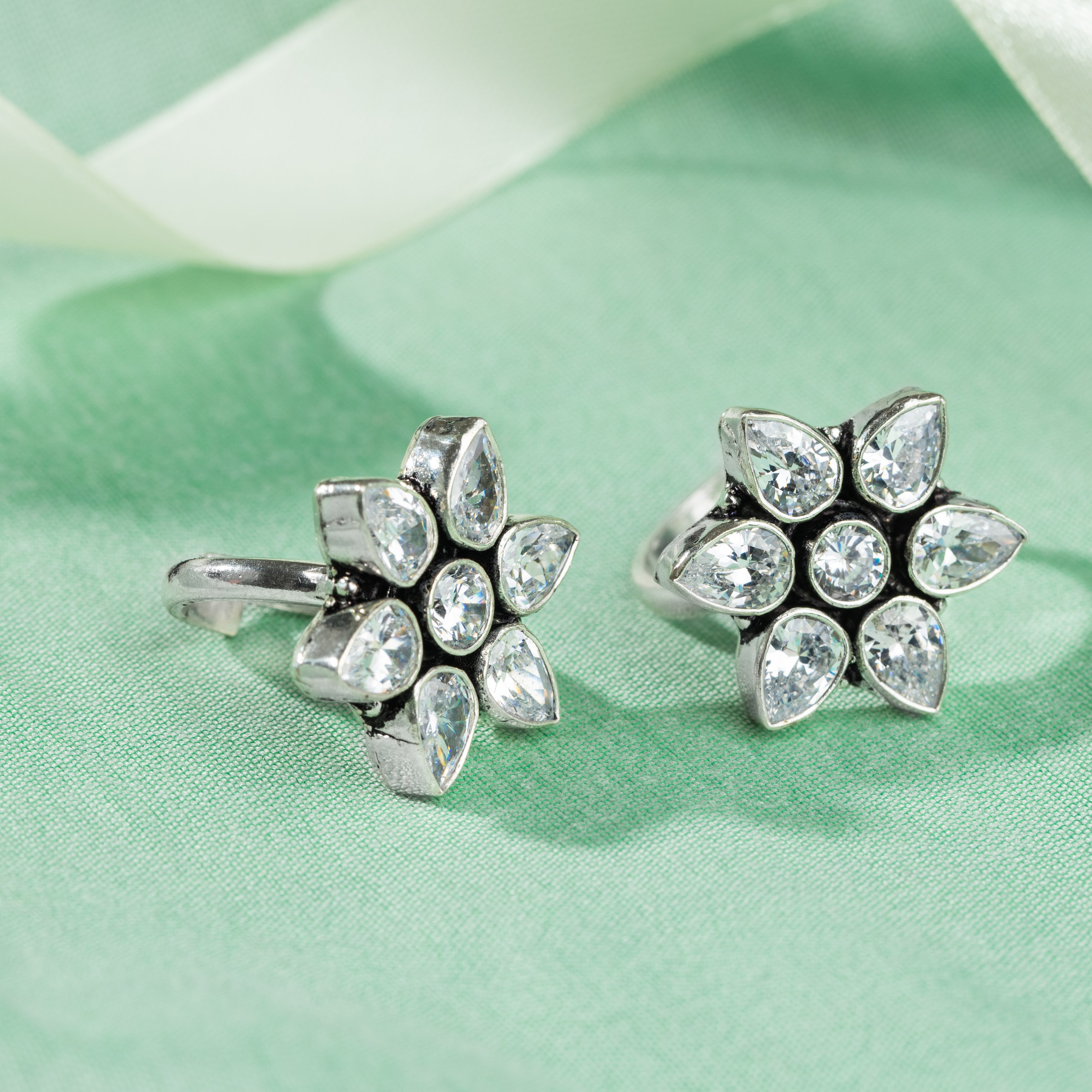 Sitara Toe Ring