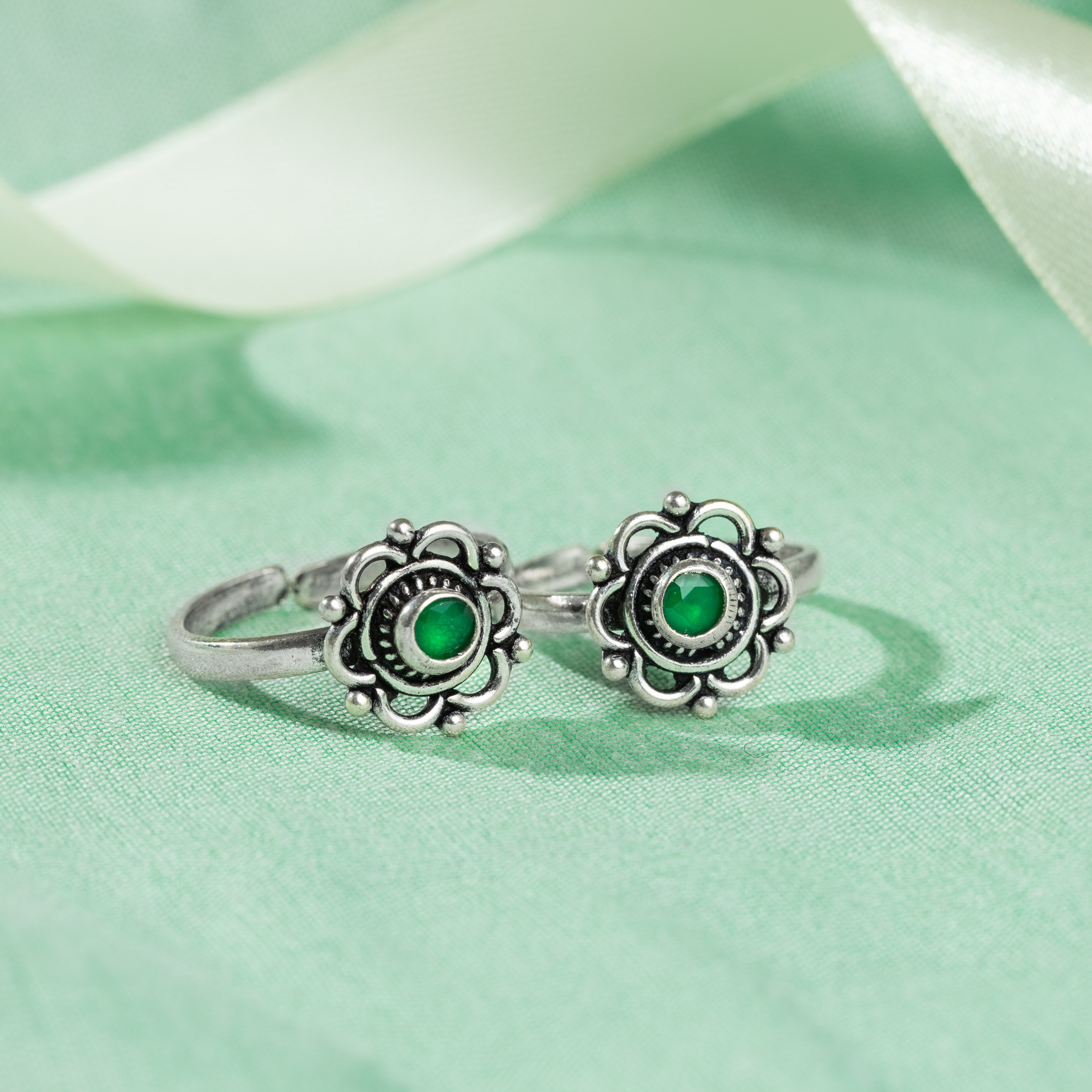 Komal Toe Ring