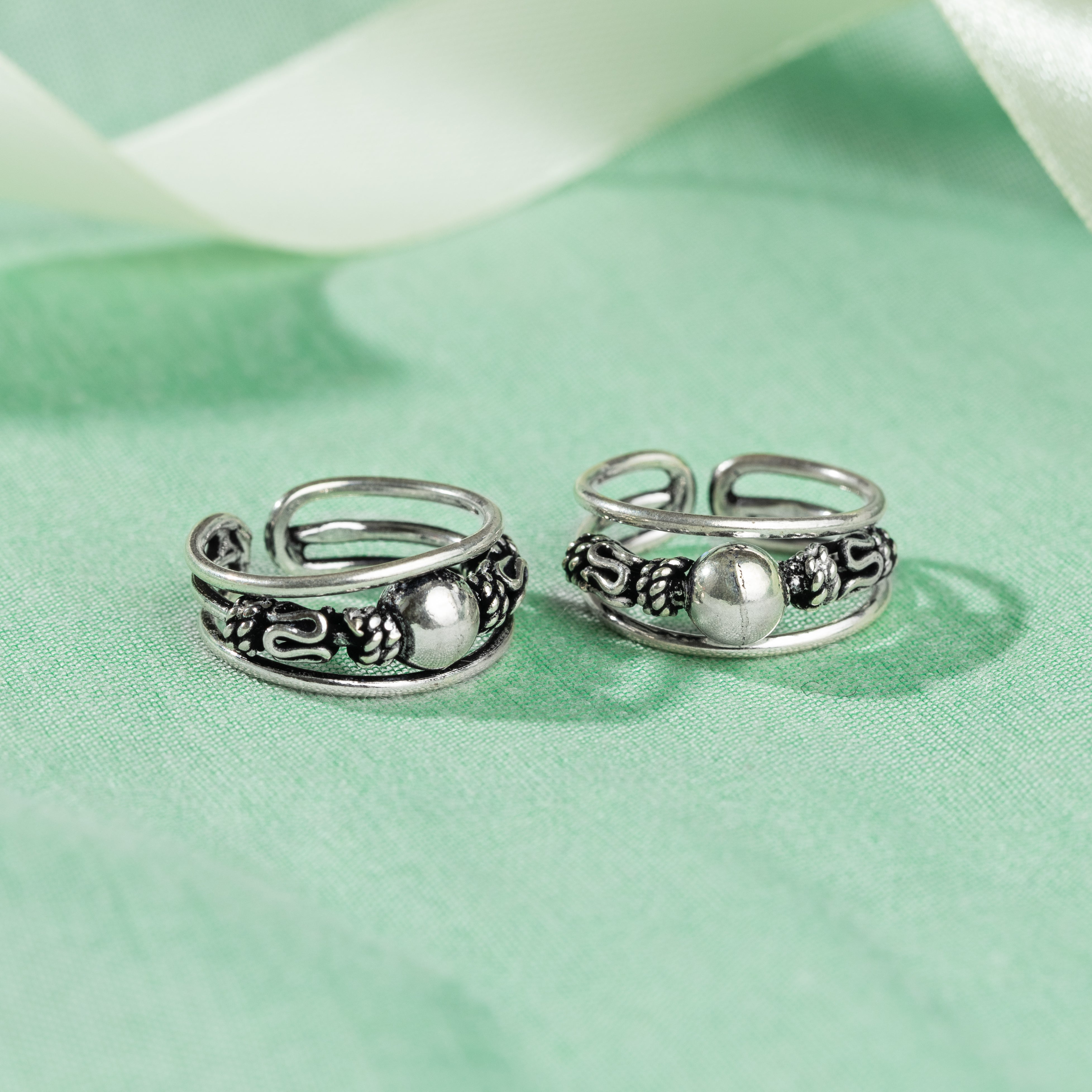 Aarohi Toe Ring