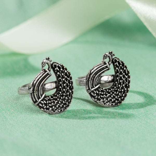 Noorvi Toe Ring