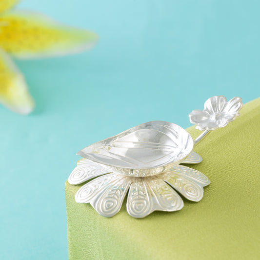 Flower Diya