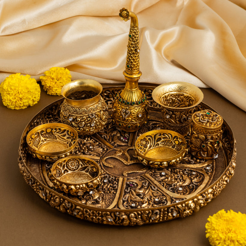 Rajsi Thali Set of 8