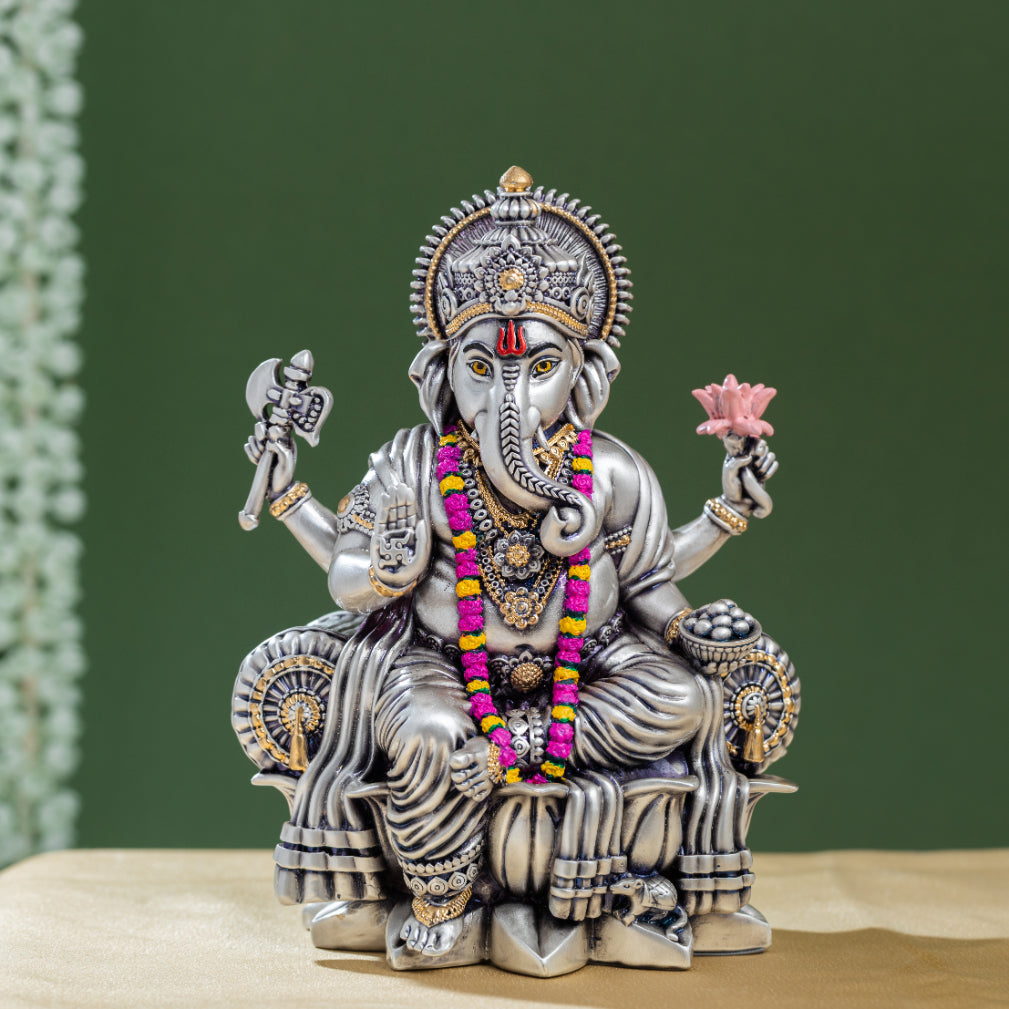 Vighnaharta in Silver ( SILVER PLATED )