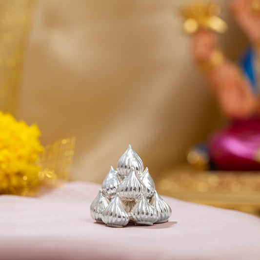 11 Modak Pyramid