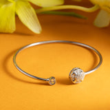 Dainty Diamond Glow