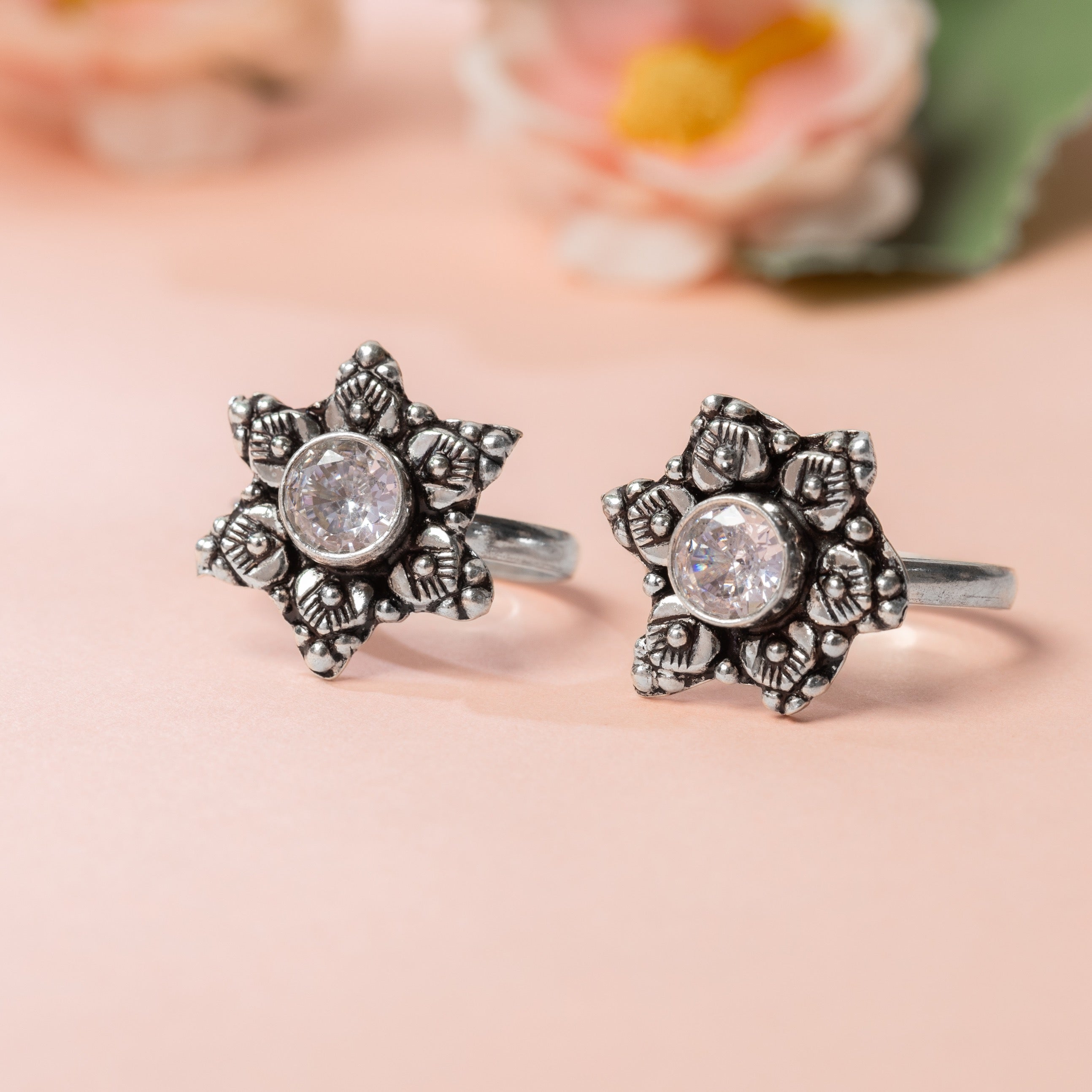 Gulbahar Silver Toe Ring