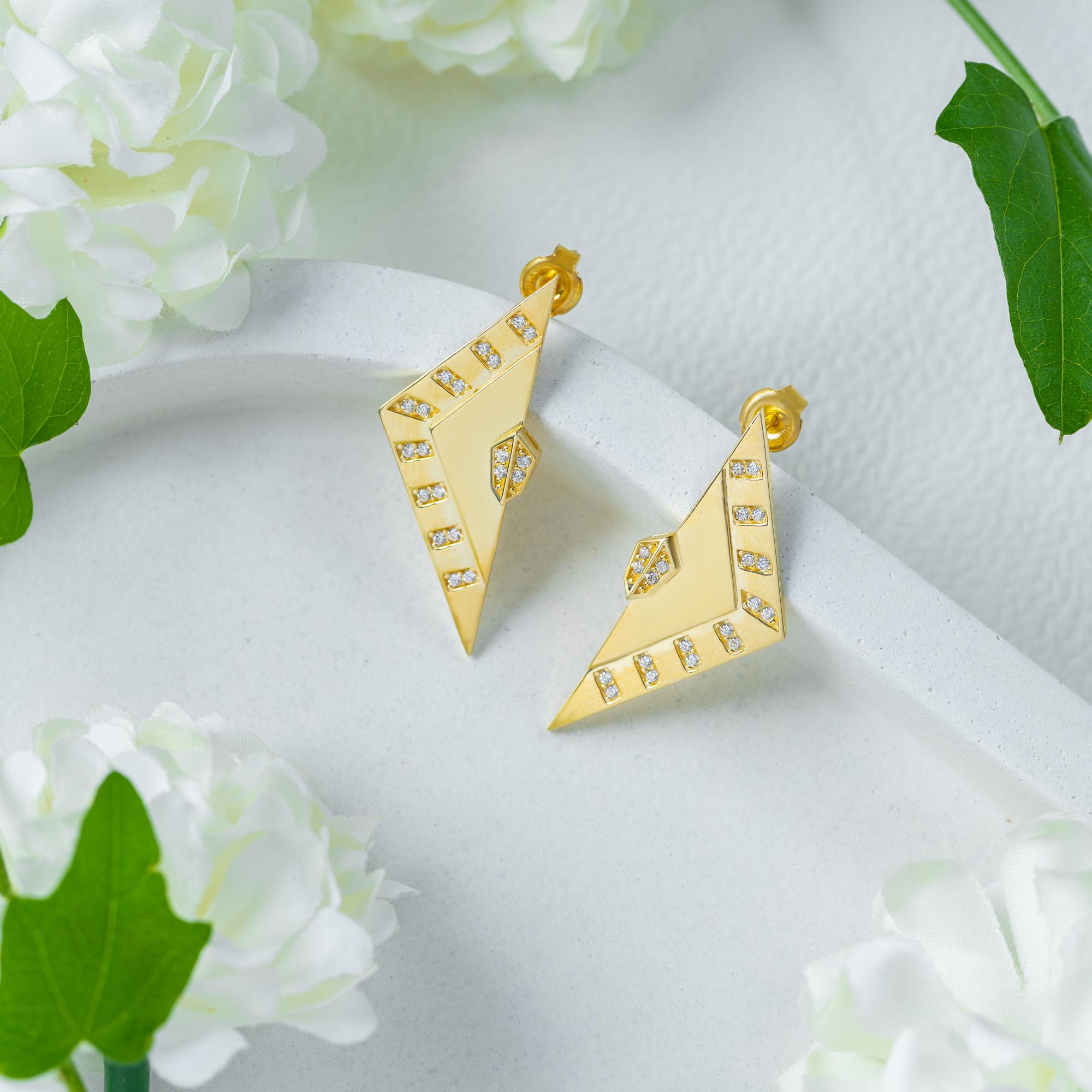 Astra Vertex Stud Earrings