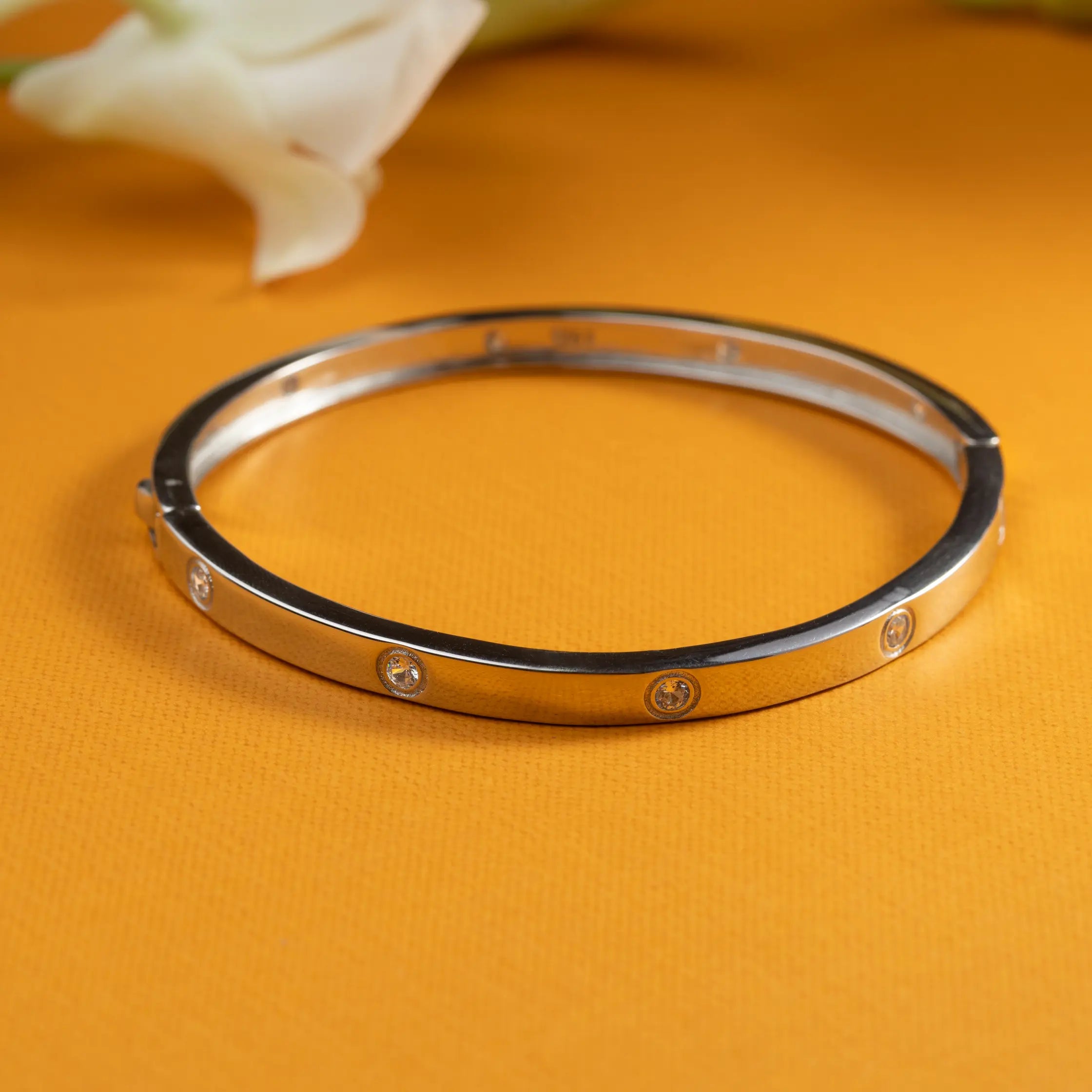 Bold brilliance Bracelet