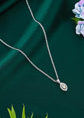 Butter Glow Pendant Chain