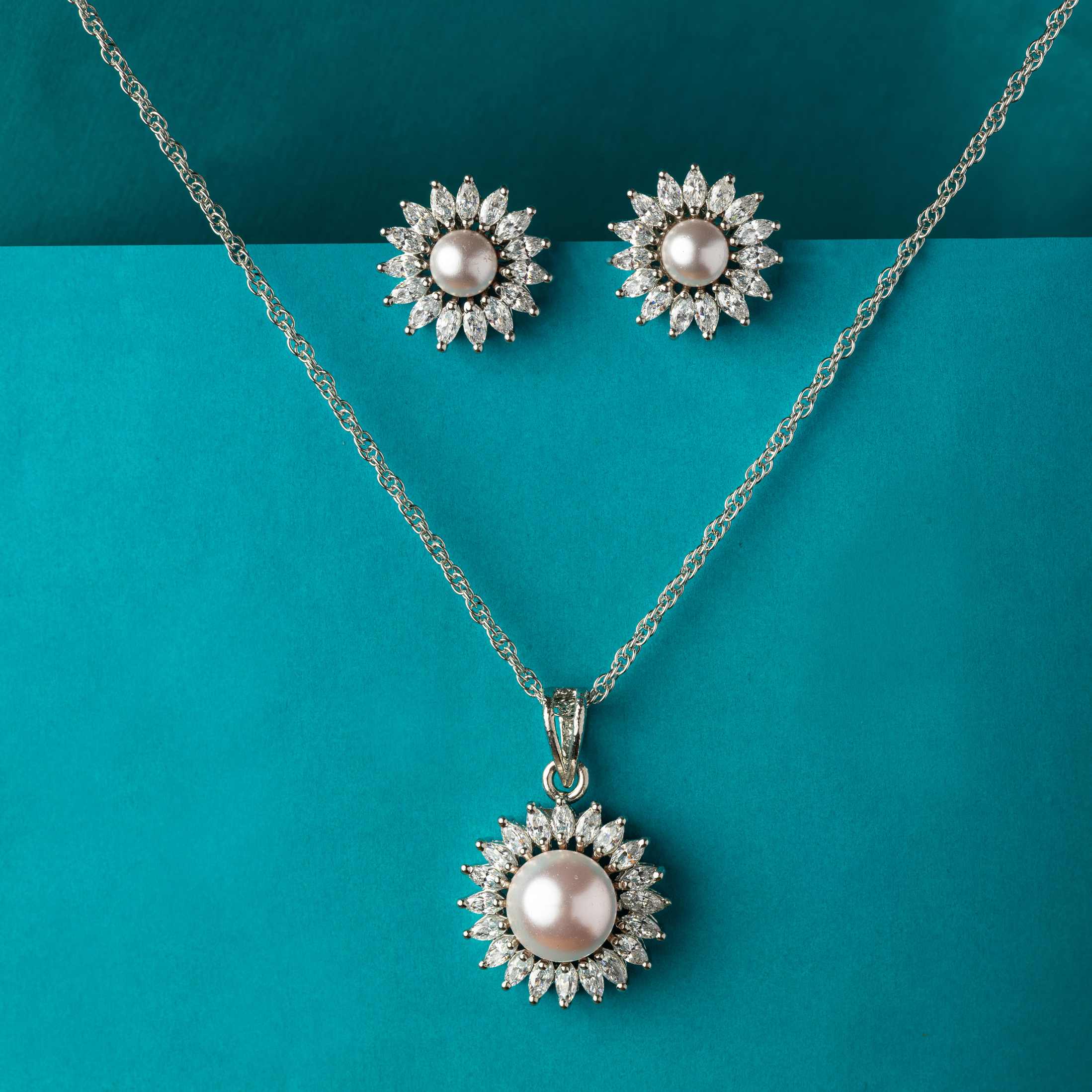 Celestia Zircon Set