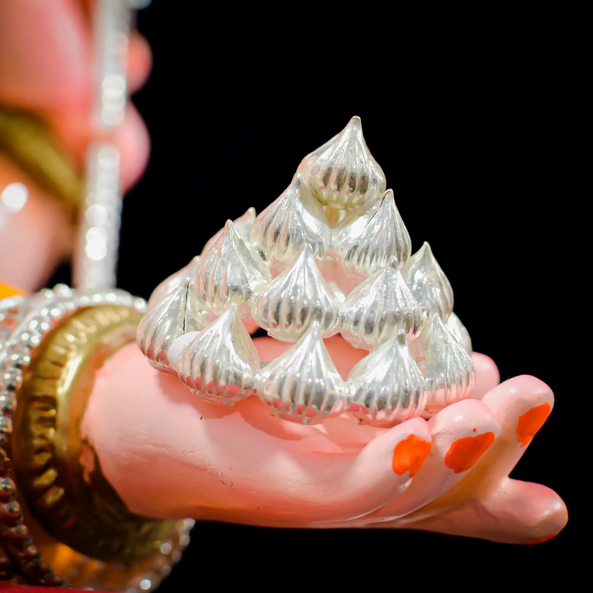 Divine 21 Modak Pyramid