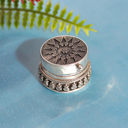 Stunning Antique 925 Silver Dabbi