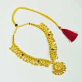 Alluring Kolhapuri Saaj Necklace Set in Gold Polish