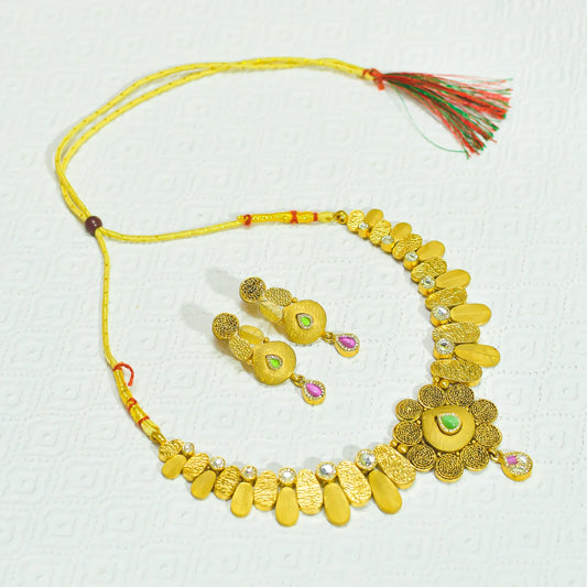 Radiant Kundan with Gold Polish Necklace Set