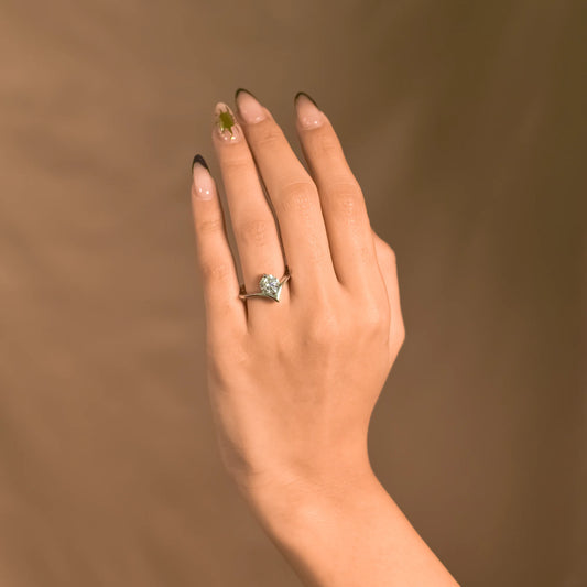 Stylish Brilliant Round Shaped Solitaire Ring