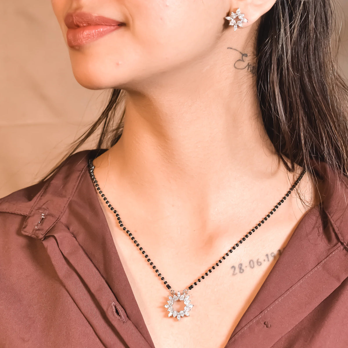 Halo Mangalsutra Pendant Set