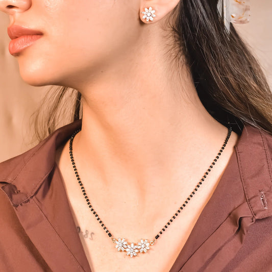 Floret Trillium Mangalsutra Pendant Set