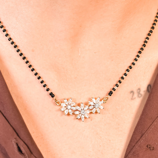 Floret Trillium Mangalsutra Pendant Set