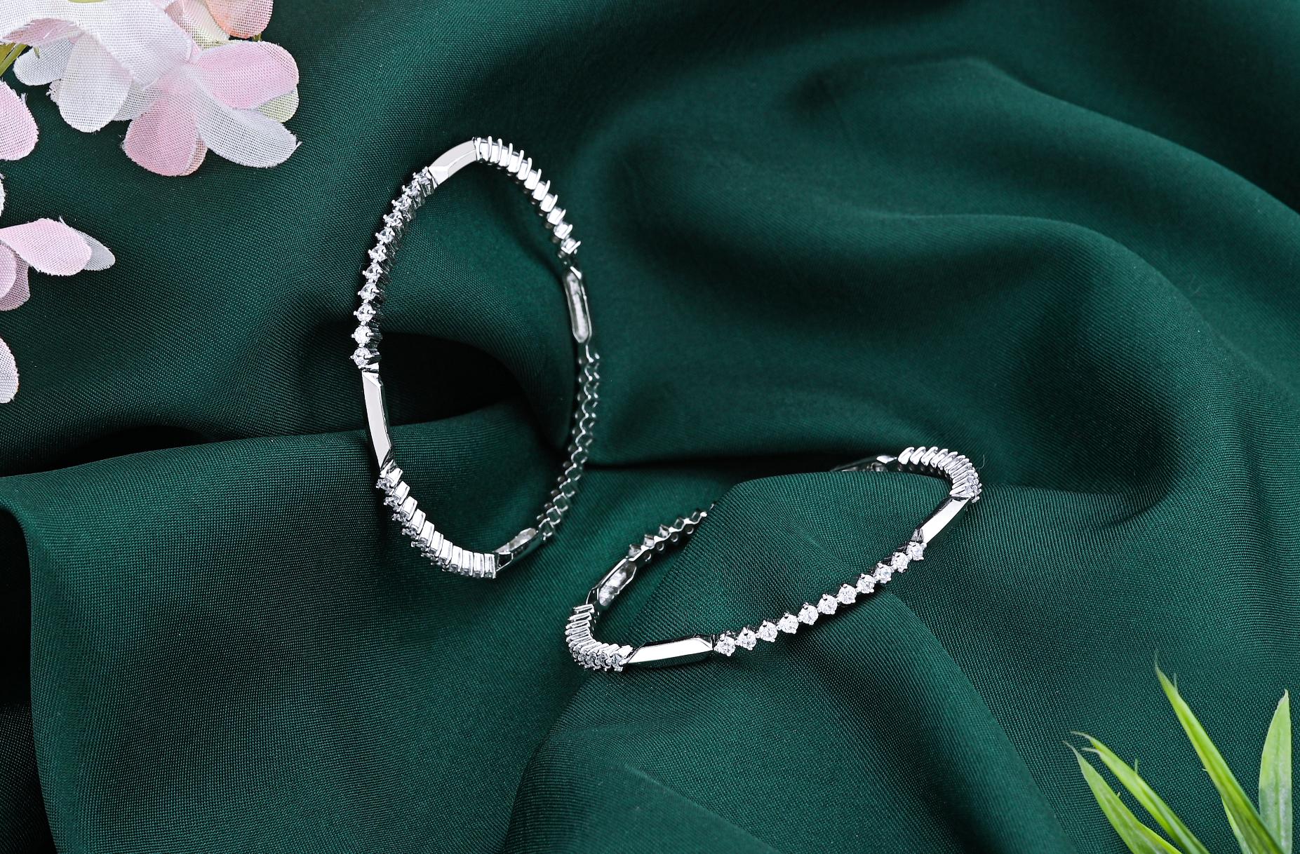 Flash Gleam Bangles