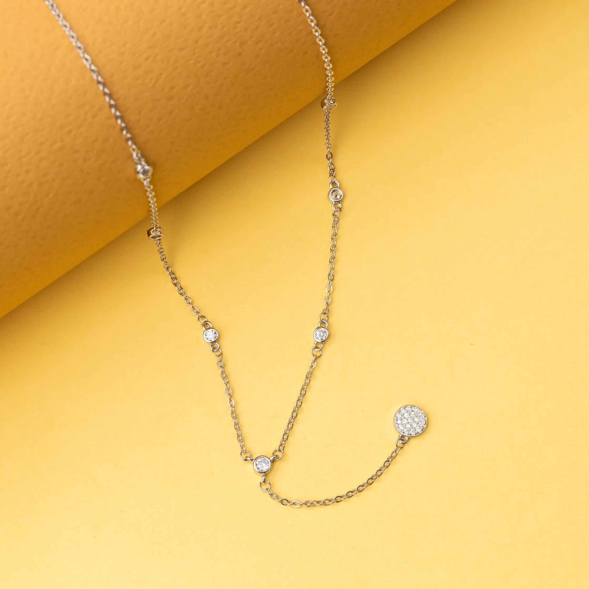 Graceful Drop Necklace