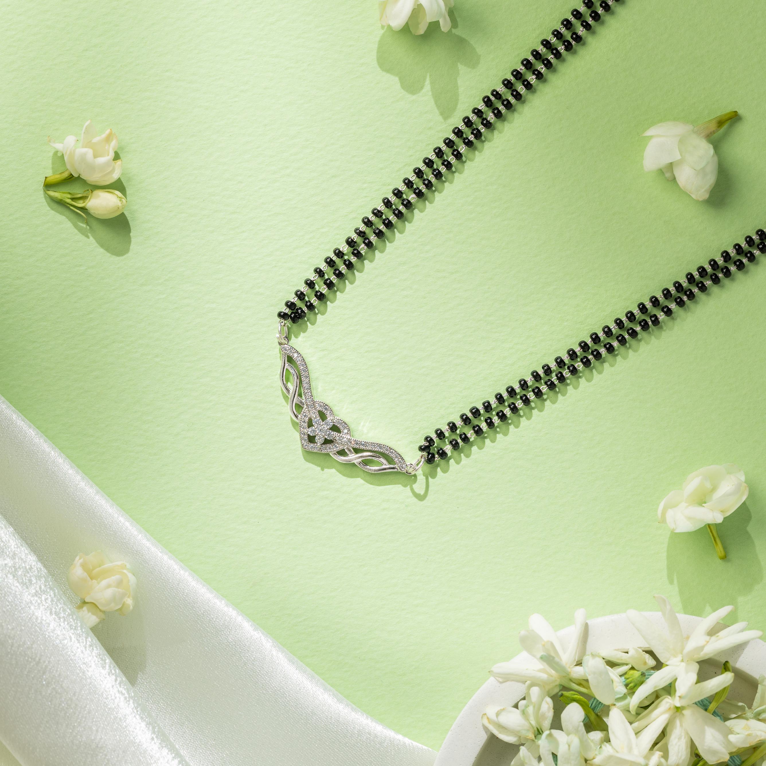 Infinity Élan Mangalsutra