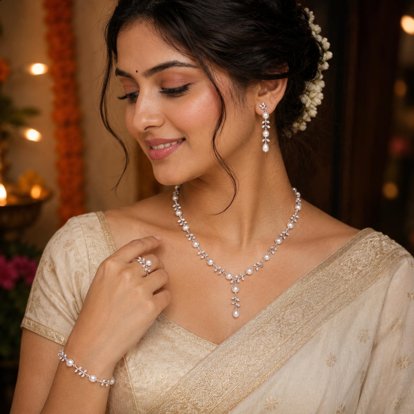 Pearl Vine Elegance Necklace Set