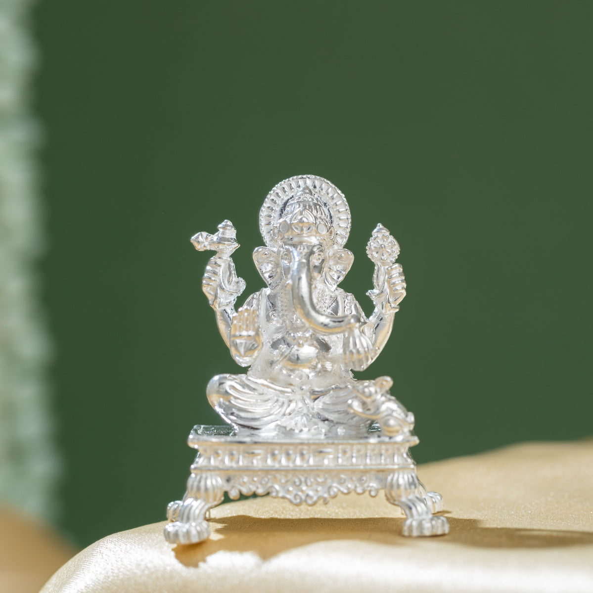Shree Vighnaharta