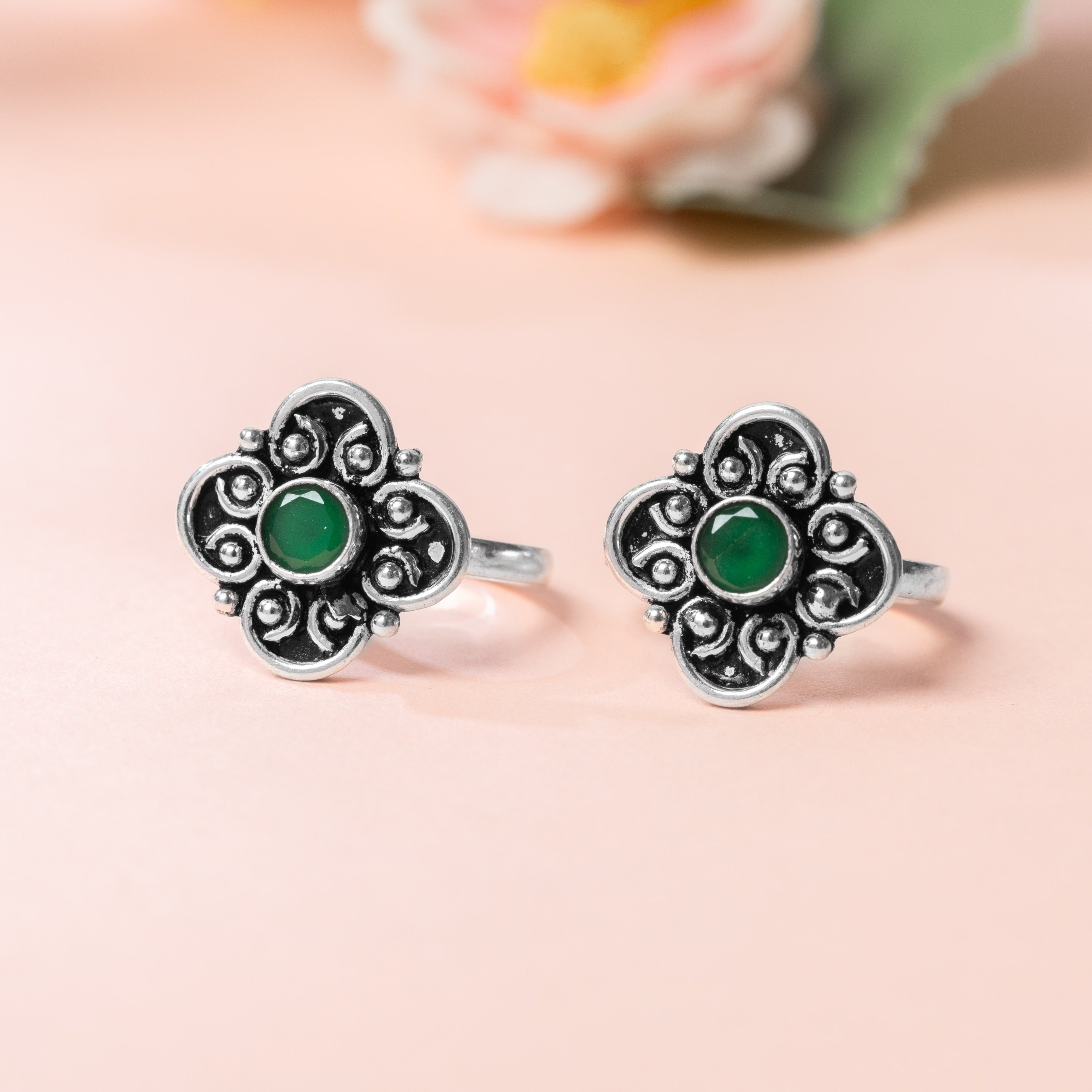 Shyamli Toe Ring