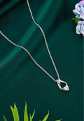 Sleek Shine Pendant