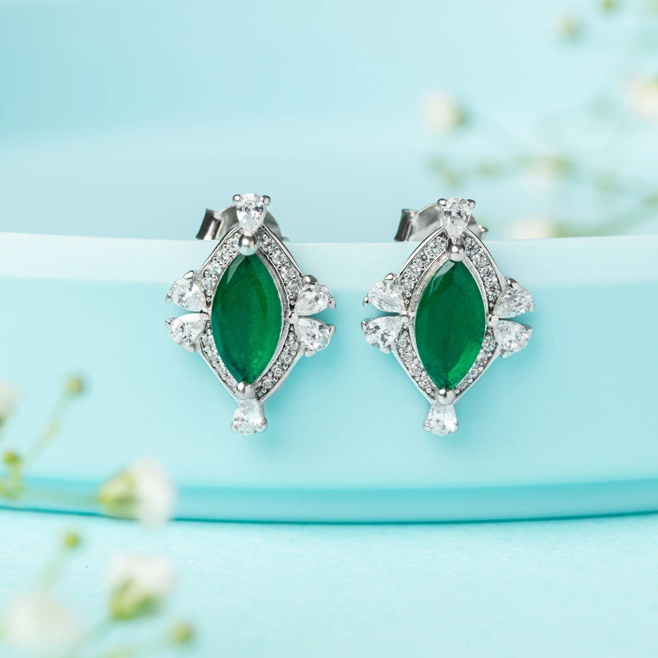 Timeless Emerald Sparkle Studs