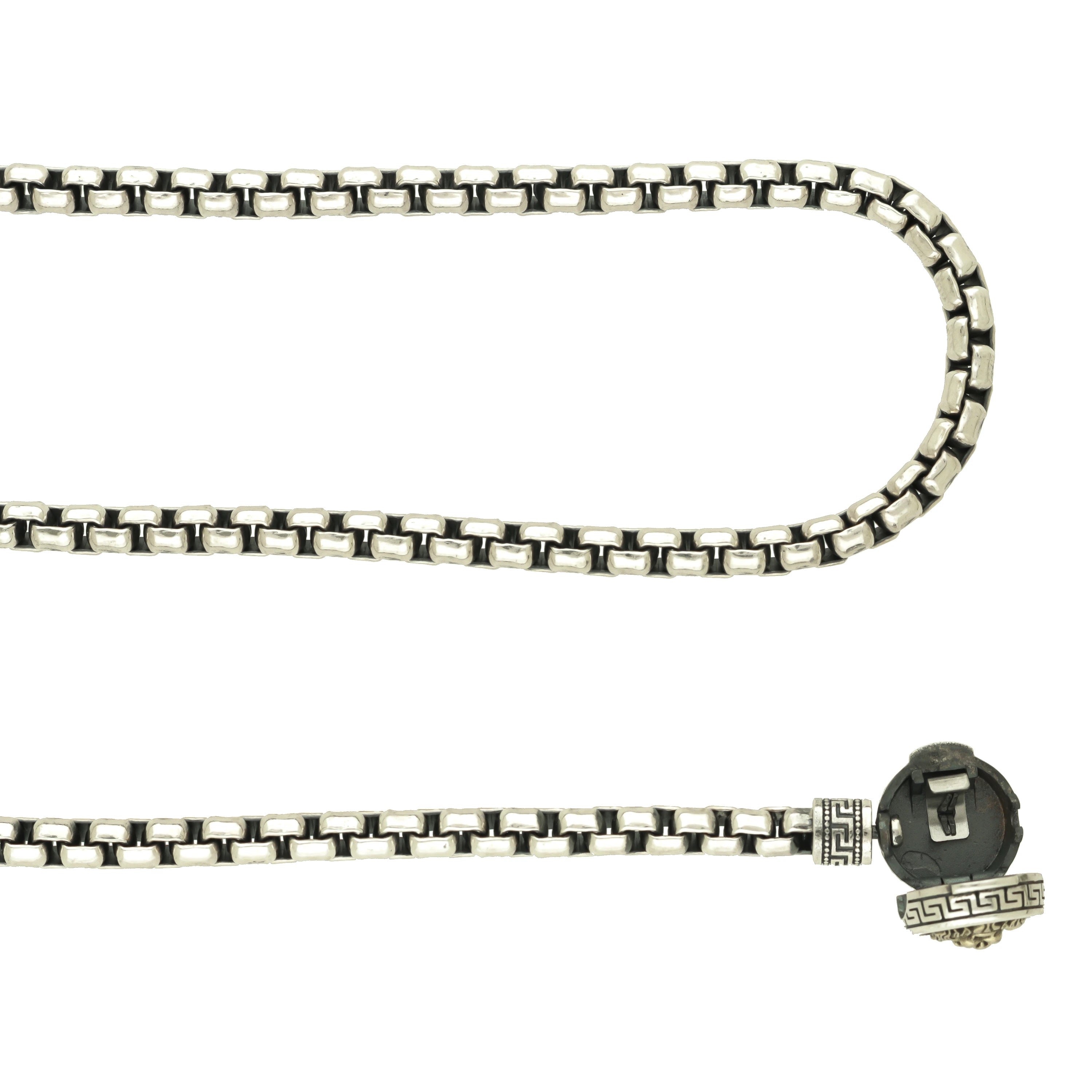 Contemporary Chain For Stylish Men